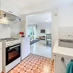1 Bedroom In *